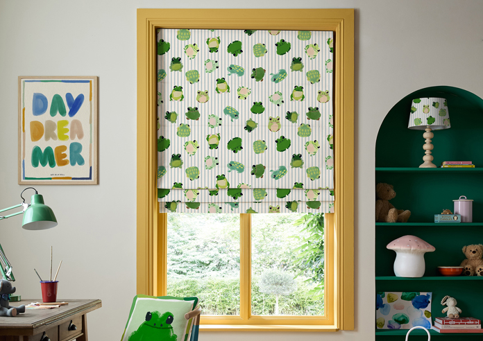 Wee Blue Bell Little Frogs, Pond - Roman Blind - Image 3